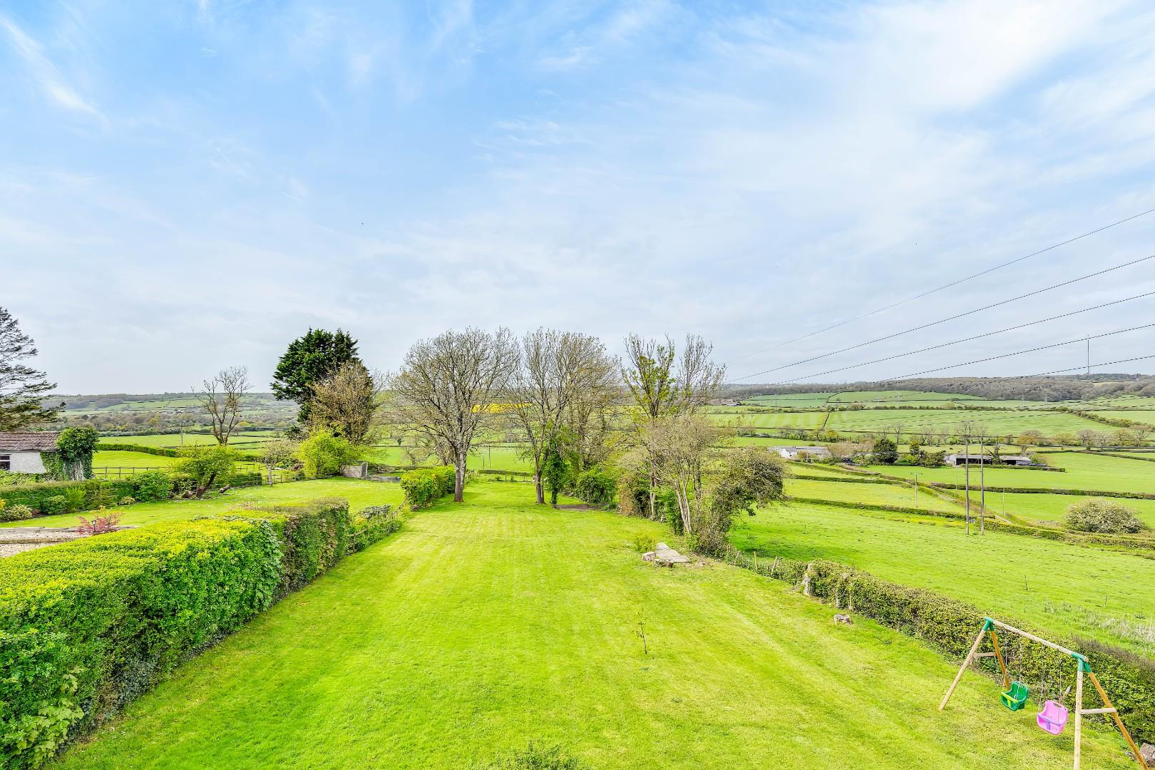 86a Port Road East, Barry, CF62 9PU